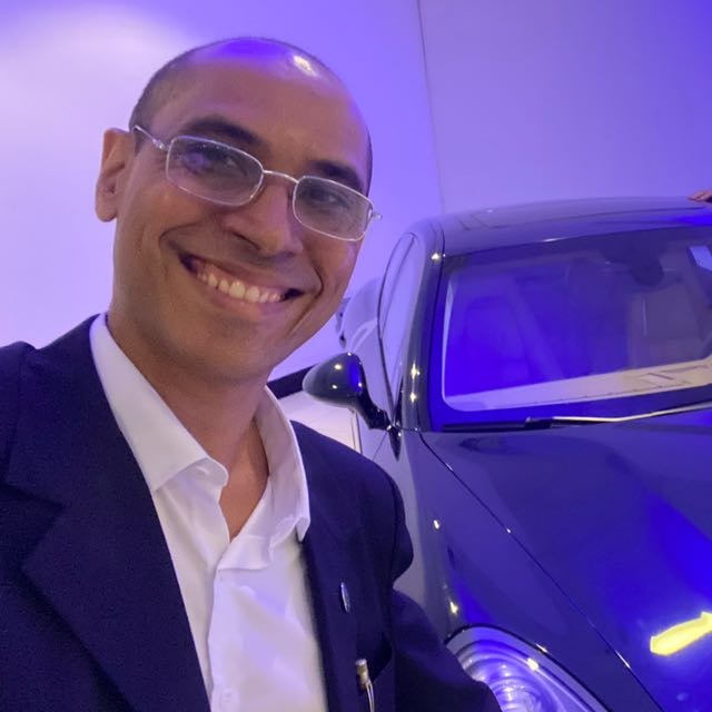 Retrato de Fábio Oliveira, CEO e Fundador da Provecttor